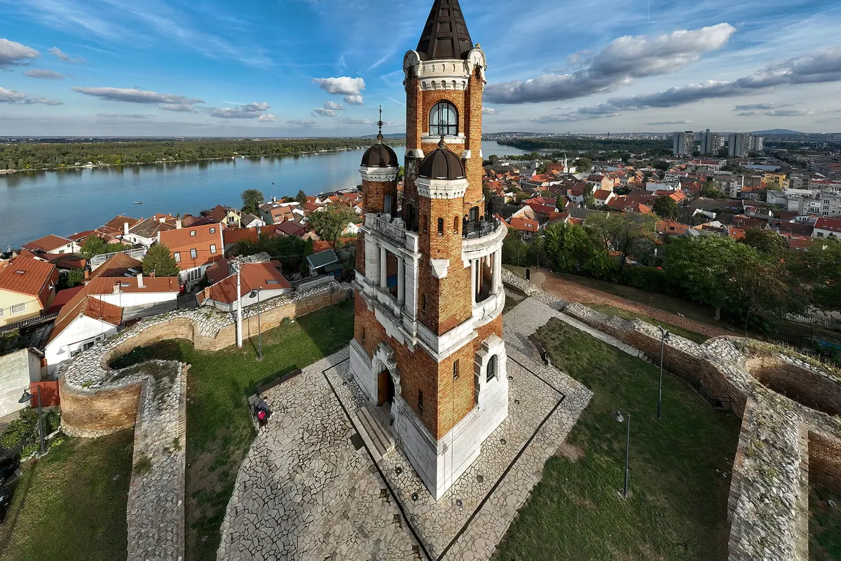 Zemun i kula Gardoš
